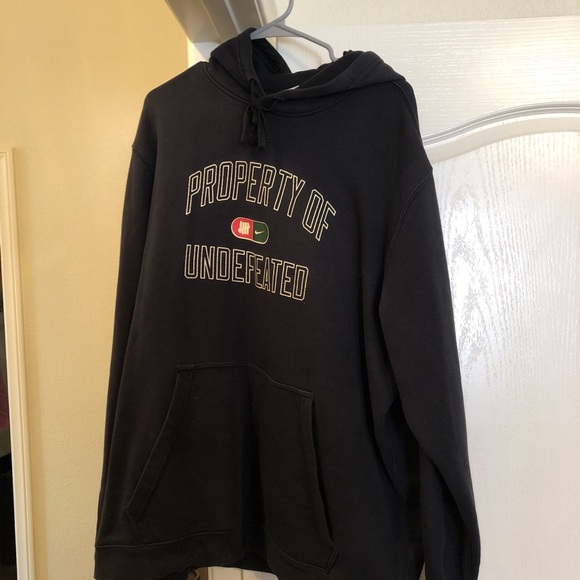 nike undefeated hoodie